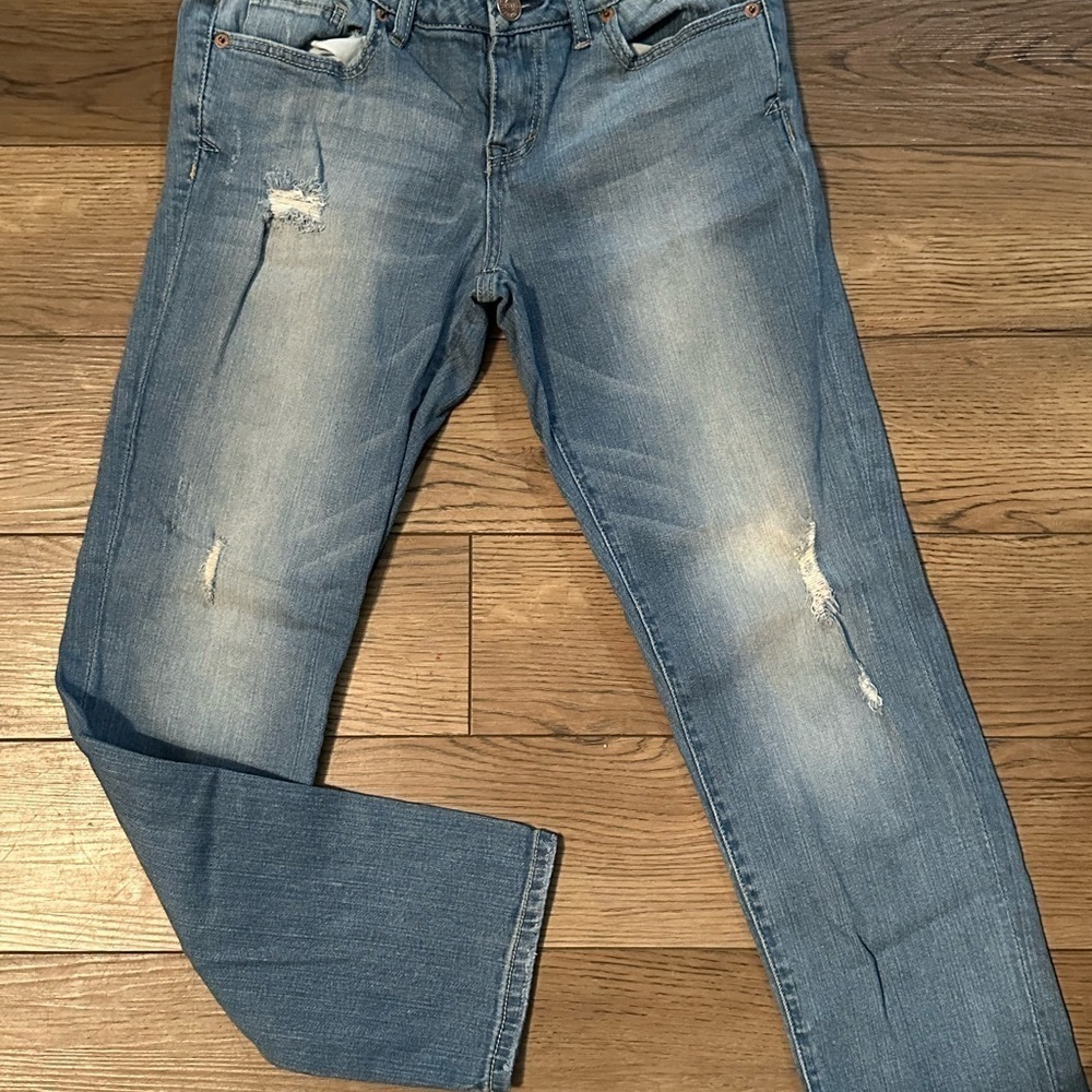 Aeropostale Bayla skinny crop jeans women’s size 4 distressed - Picture 3 of 5